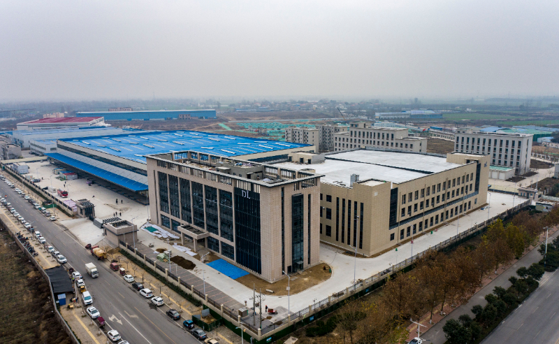 新鄉(xiāng)胖東來物流中心實(shí)景圖.jpg 新鄉(xiāng)胖東來物流中心實(shí)景圖.jpg